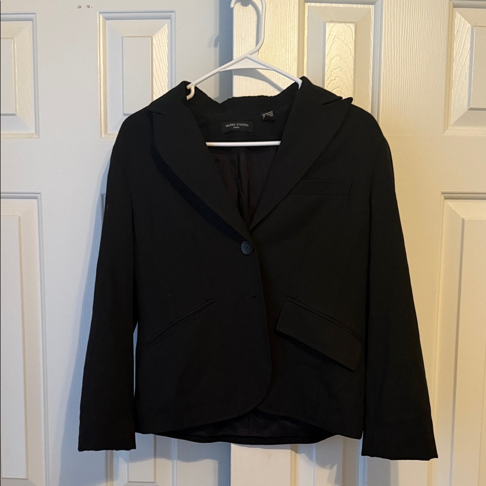 Valerie Stevens Classic Black Blazer
